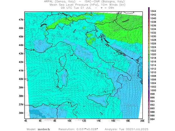 thumb_moloch_all_2025070100_09_mslp%shd+cnt_wind10%barb.webp