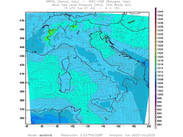 thumb_moloch_all_2025070100_15_mslp%shd+cnt_wind10%barb.webp