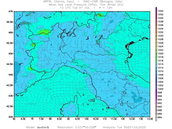 thumb_moloch_zoom_2025070100_12_mslp%shd+cnt_wind10%barb.webp