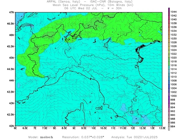 thumb_moloch_zoom_2025070100_30_mslp%shd+cnt_wind10%barb.webp