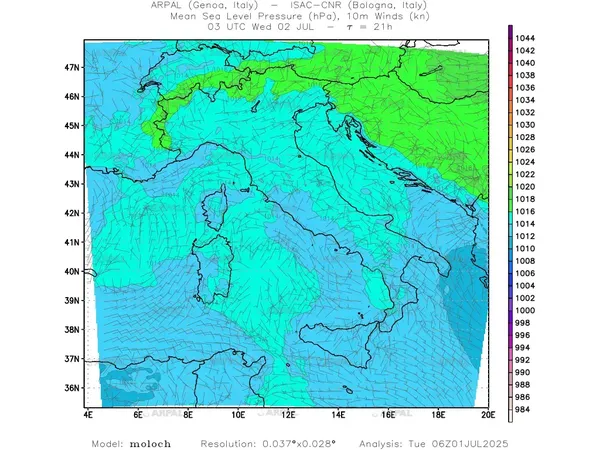 thumb_moloch_all_2025070106_21_mslp%shd+cnt_wind10%barb.webp
