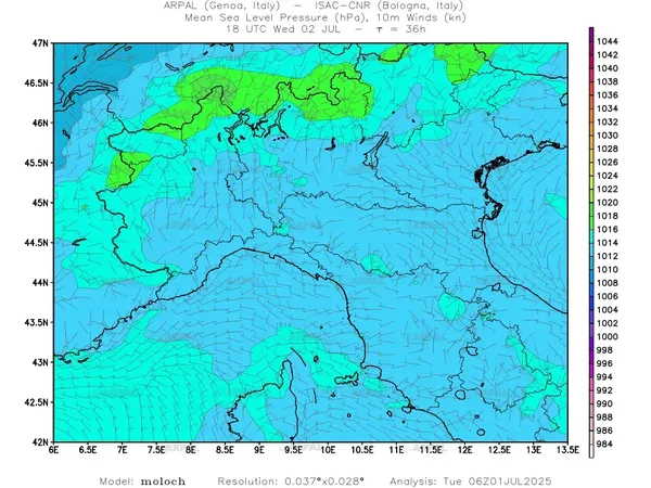 thumb_moloch_zoom_2025070106_36_mslp%shd+cnt_wind10%barb.webp