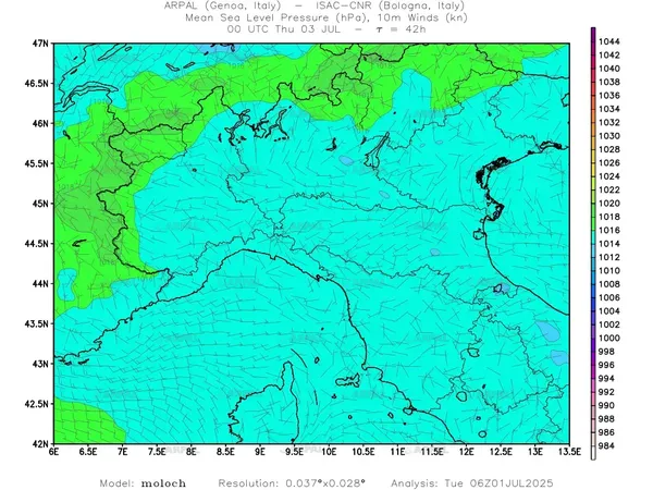 thumb_moloch_zoom_2025070106_42_mslp%shd+cnt_wind10%barb.webp