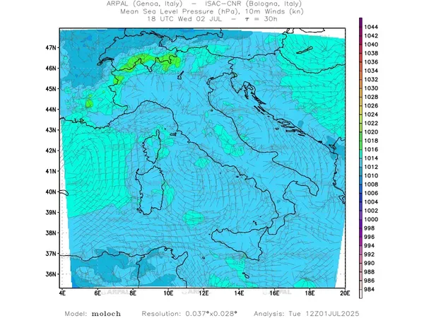 thumb_moloch_all_2025070112_30_mslp%shd+cnt_wind10%barb.webp