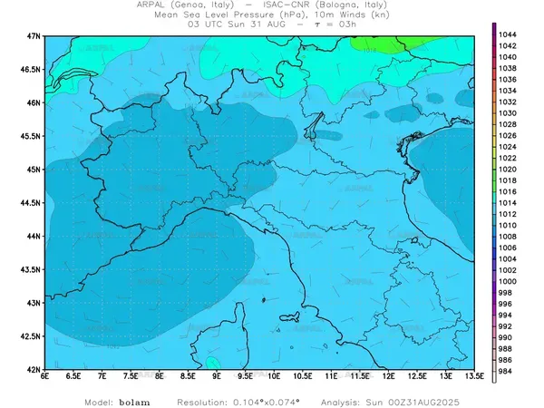 thumb_bolam_zoom_2025083100_03_mslp%shd+cnt_wind10%barb.webp