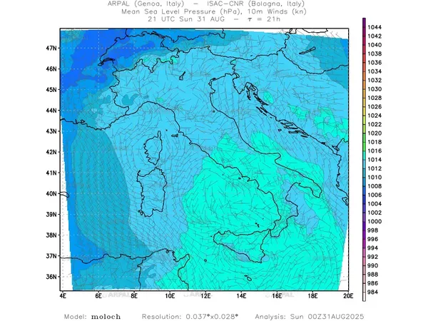 thumb_moloch_all_2025083100_21_mslp%shd+cnt_wind10%barb.webp