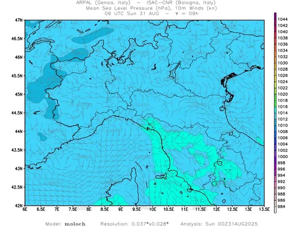 thumb_moloch_zoom_2025083100_09_mslp%shd+cnt_wind10%barb.webp