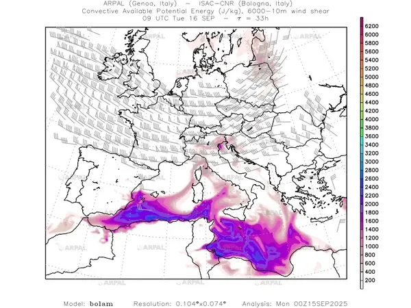 thumb_bolam_all_2025091500_33_cape%shd_Shear6000%defined.webp