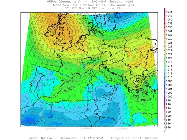 thumb_bolam_all_2025101600_12_mslp%shd+cnt_wind10%barb2.webp