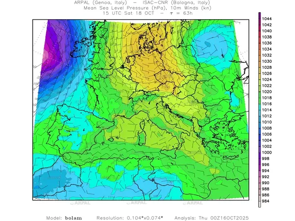 thumb_bolam_all_2025101600_63_mslp%shd+cnt_wind10%barb2.webp
