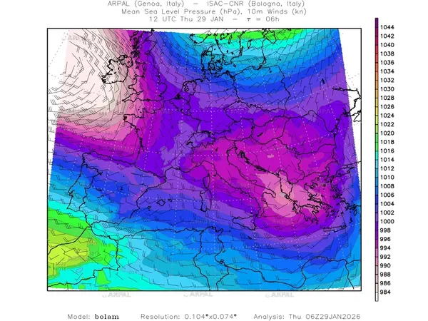 thumb_bolam_all_2026012906_06_mslp%shd+cnt_wind10%barb2.webp