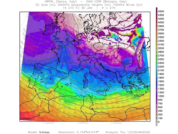 thumb_bolam_all_2026012912_27_zeroT%shd_gh@500%cntb_wind@700%barb.webp