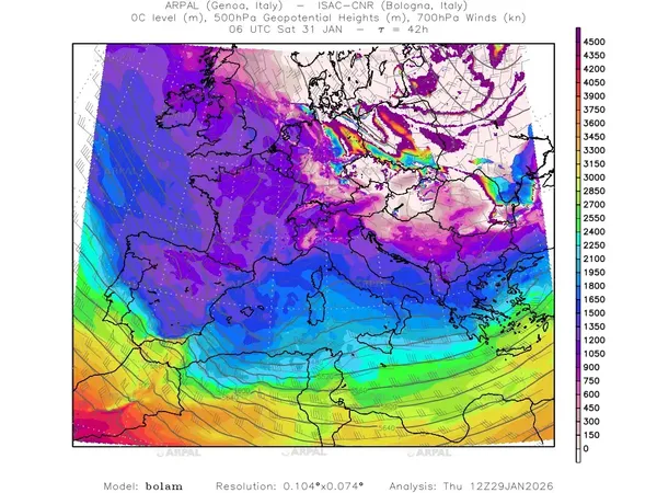 thumb_bolam_all_2026012912_42_zeroT%shd_gh@500%cntb_wind@700%barb.webp