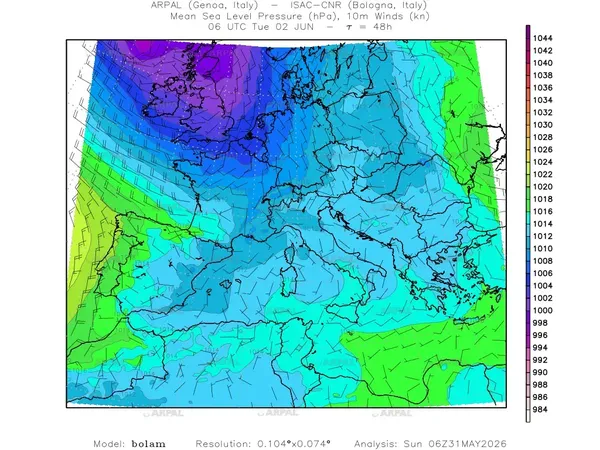 thumb_bolam_all_2026053106_48_mslp%shd+cnt_wind10%barb2.webp