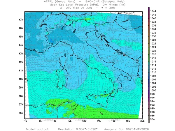 thumb_moloch_all_2026053106_39_mslp%shd+cnt_wind10%barb.webp