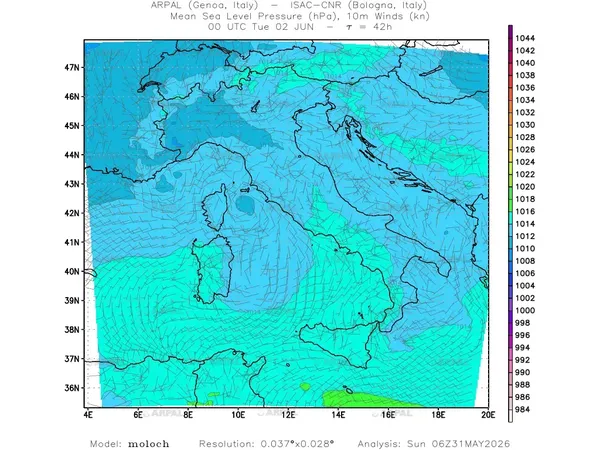 thumb_moloch_all_2026053106_42_mslp%shd+cnt_wind10%barb.webp