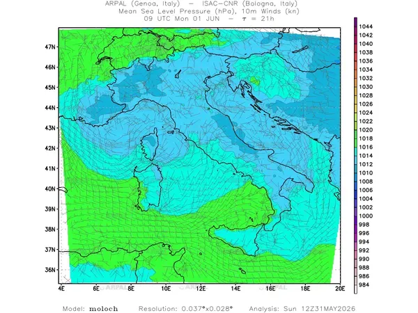 thumb_moloch_all_2026053112_21_mslp%shd+cnt_wind10%barb.webp