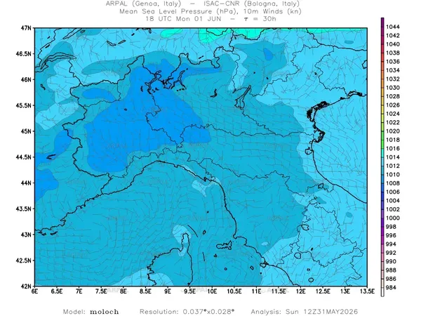 thumb_moloch_zoom_2026053112_30_mslp%shd+cnt_wind10%barb.webp