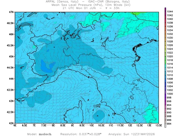 thumb_moloch_zoom_2026053112_33_mslp%shd+cnt_wind10%barb.webp