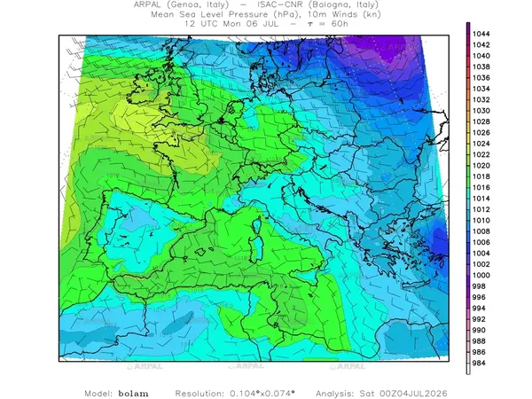 thumb_bolam_all_2026070400_60_mslp%shd+cnt_wind10%barb2.webp