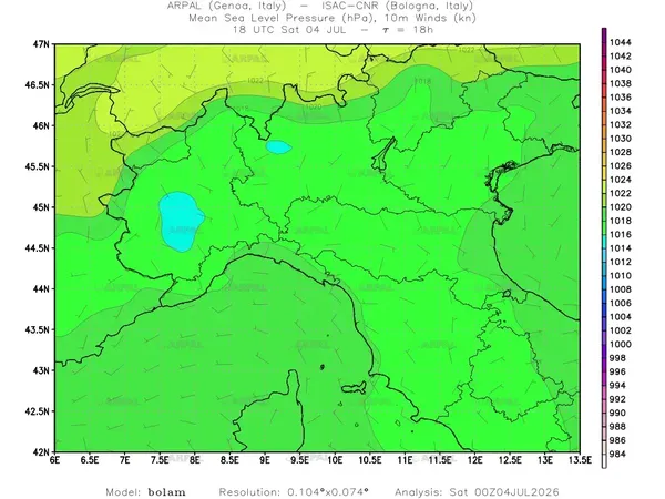 thumb_bolam_zoom_2026070400_18_mslp%shd+cnt_wind10%barb.webp