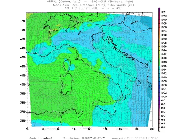 thumb_moloch_all_2026070400_42_mslp%shd+cnt_wind10%barb.webp