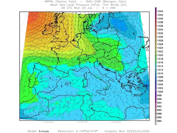 thumb_bolam_all_2026072000_06_mslp%shd+cnt_wind10%barb2.webp