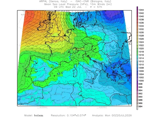 thumb_bolam_all_2026072000_57_mslp%shd+cnt_wind10%barb2.webp