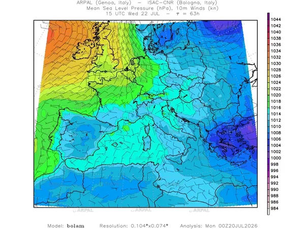 thumb_bolam_all_2026072000_63_mslp%shd+cnt_wind10%barb2.webp