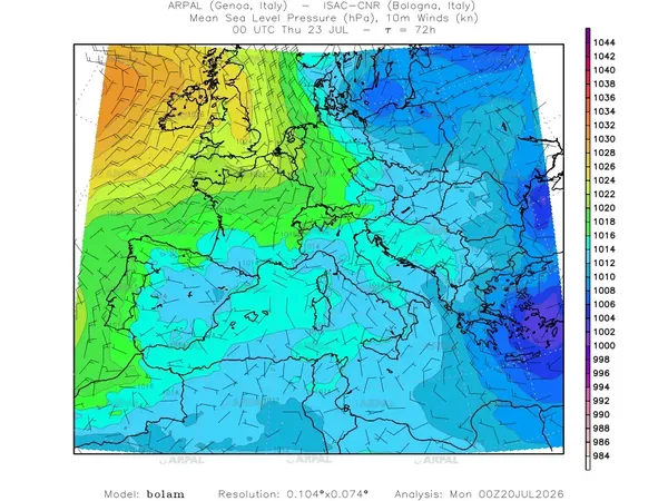 thumb_bolam_all_2026072000_72_mslp%shd+cnt_wind10%barb2.webp