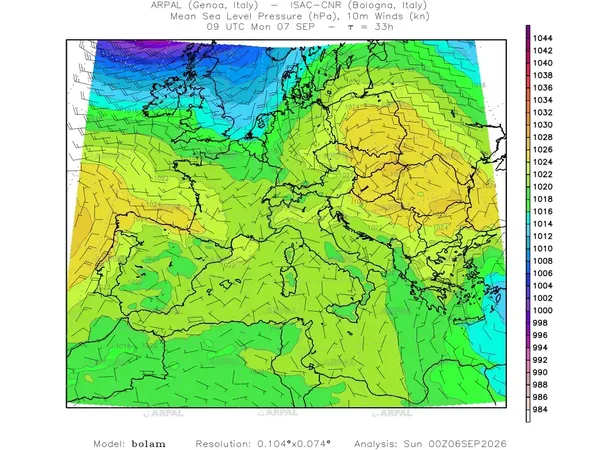 thumb_bolam_all_2026090600_33_mslp%shd+cnt_wind10%barb2.webp