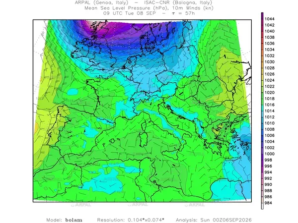 thumb_bolam_all_2026090600_57_mslp%shd+cnt_wind10%barb2.webp