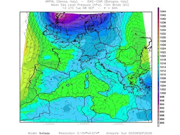 thumb_bolam_all_2026090600_60_mslp%shd+cnt_wind10%barb2.webp