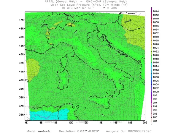 thumb_moloch_all_2026090600_39_mslp%shd+cnt_wind10%barb.webp