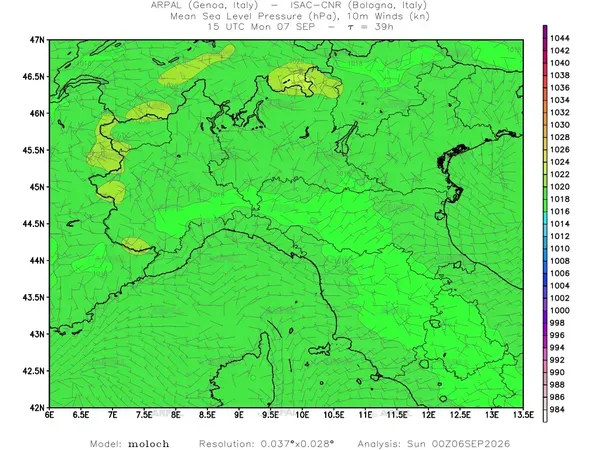 thumb_moloch_zoom_2026090600_39_mslp%shd+cnt_wind10%barb.webp
